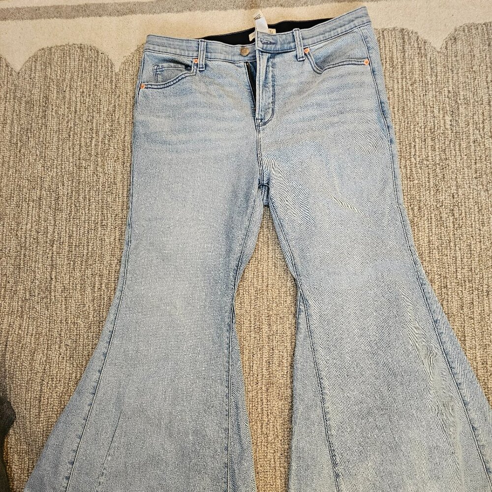 Classic Blue Flared Women's Jeans
